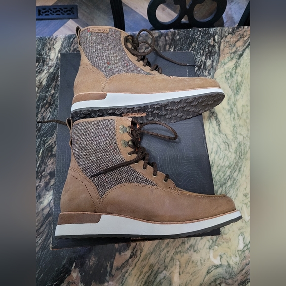 Brand new in box Merrell Roam Mid boots - Picture 4 of 8